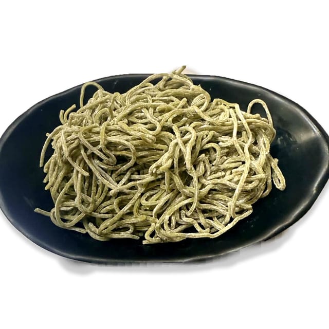 Side Kale Noodle.