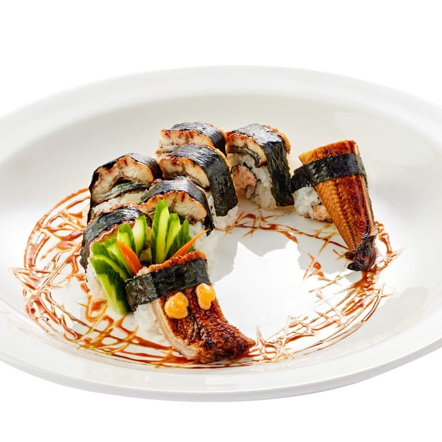 Real Dragon Roll (8pcs).