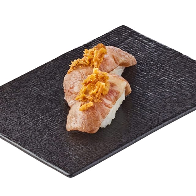 Wagyu [Japanese beef] Nigiri (2pcs).