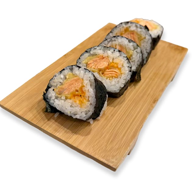 Salmon Tempura Maki (5pcs).