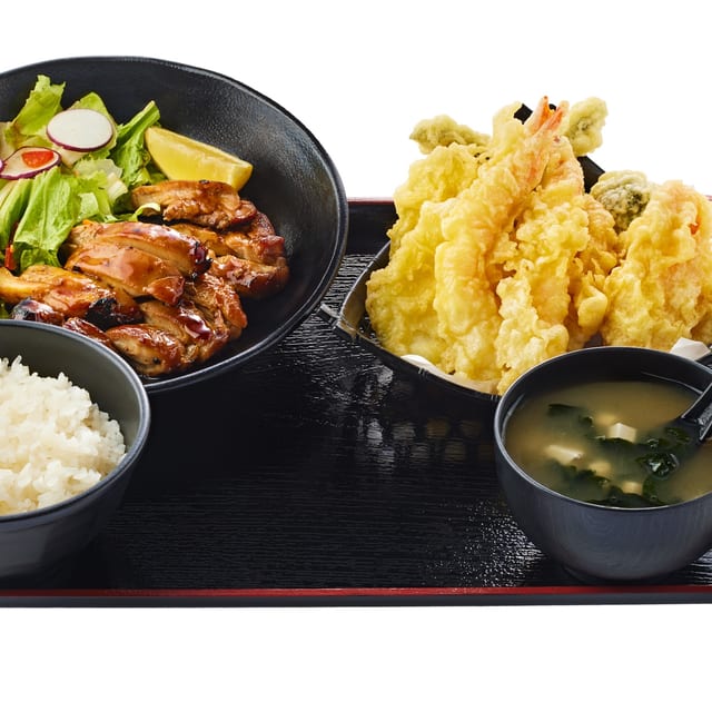 Mixed Tempura and ChickenTeriyaki Entree.