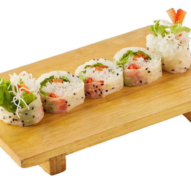Vegetable Roll (5pcs) - with Sushi Rice.