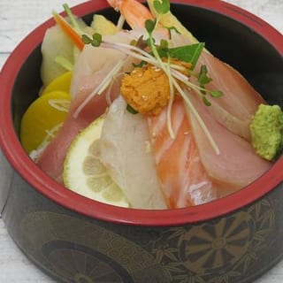 Chirashi Rice Bowl Special (With miso soup)